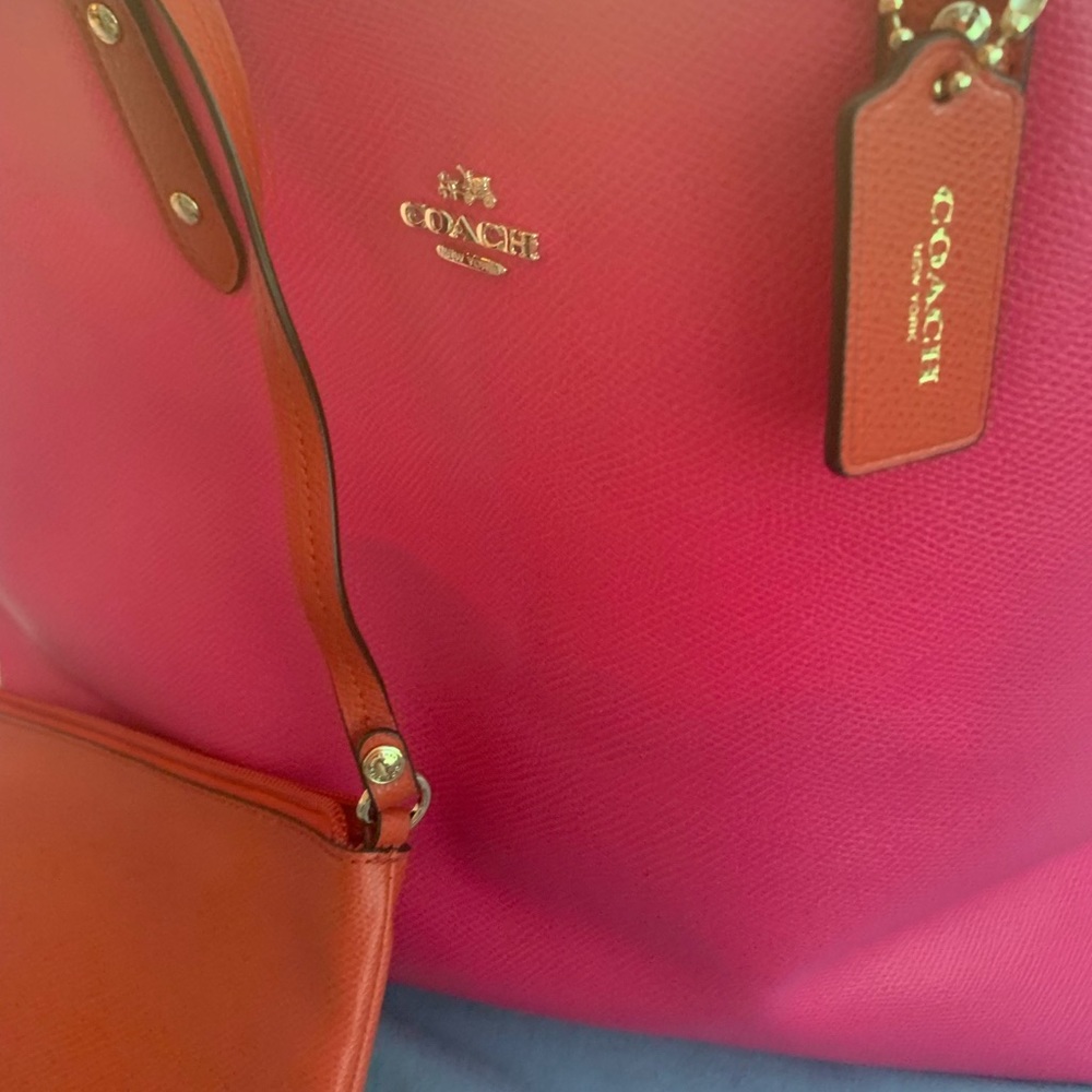 Coach tote